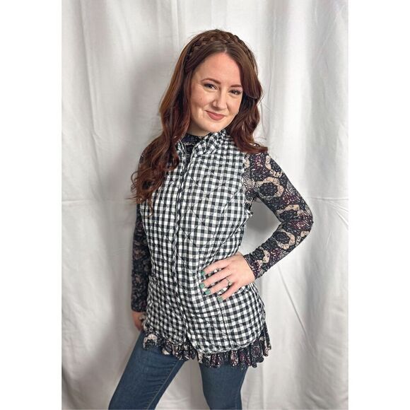 Talbots navy and white checkered vest - Picture 14 of 15